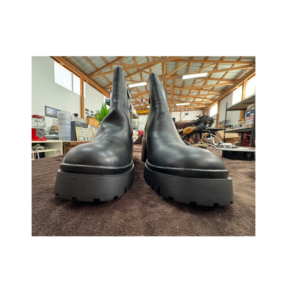 Aqua Collage waterproof Leather Rain Boots size 9M - Picture 4 of 8